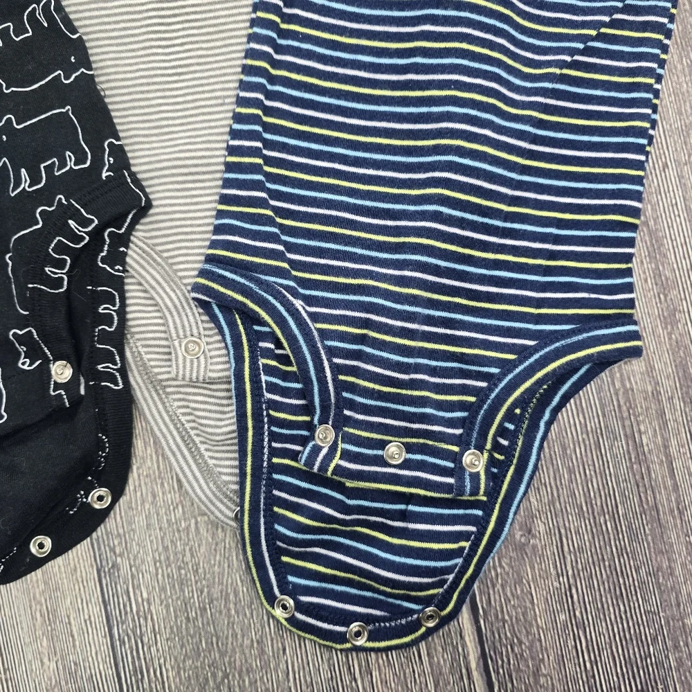 Carter's Set of 4 12 Month Baby Onesies Bundle